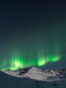 Превью обои северное сияние, небо, горы, снег, зима, пейзаж