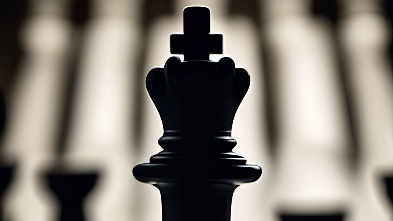 Обои шахматы, фигуры, король, темный