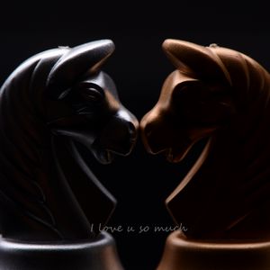 Превью обои шахматы, конь, надпись, любовь