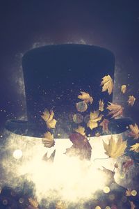 Превью обои шляпа, осень, листва, арт, сюрреализм
