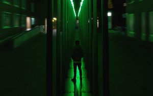 Превью обои силуэт, неон, подсветка, иллюзия, зеленый