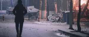 Превью обои силуэт, улица, ночь, снег