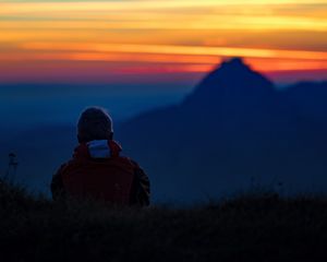 Превью обои силуэт, вечер, одиночество, природа, горизонт, размытость
