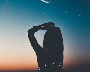 Превью обои силуэт, звездное небо, звезды, луна, ночь