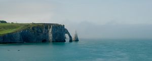 Превью обои скала, арка, море, берег, туман, природа