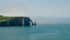 Превью обои скала, арка, море, берег, туман, природа