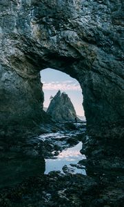 Превью обои скала, арка, вода, силуэт, природа