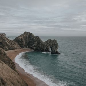 Превью обои скала, берег, море, пена, природа