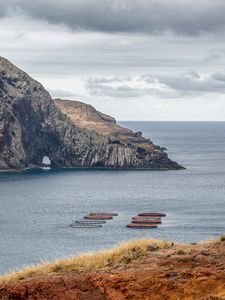 Превью обои скала, гора, море, природа