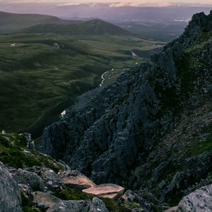 Превью обои скала, холмы, горы, ручей, пейзаж