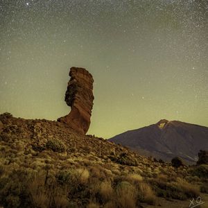 Превью обои скала, камень, горы, природа