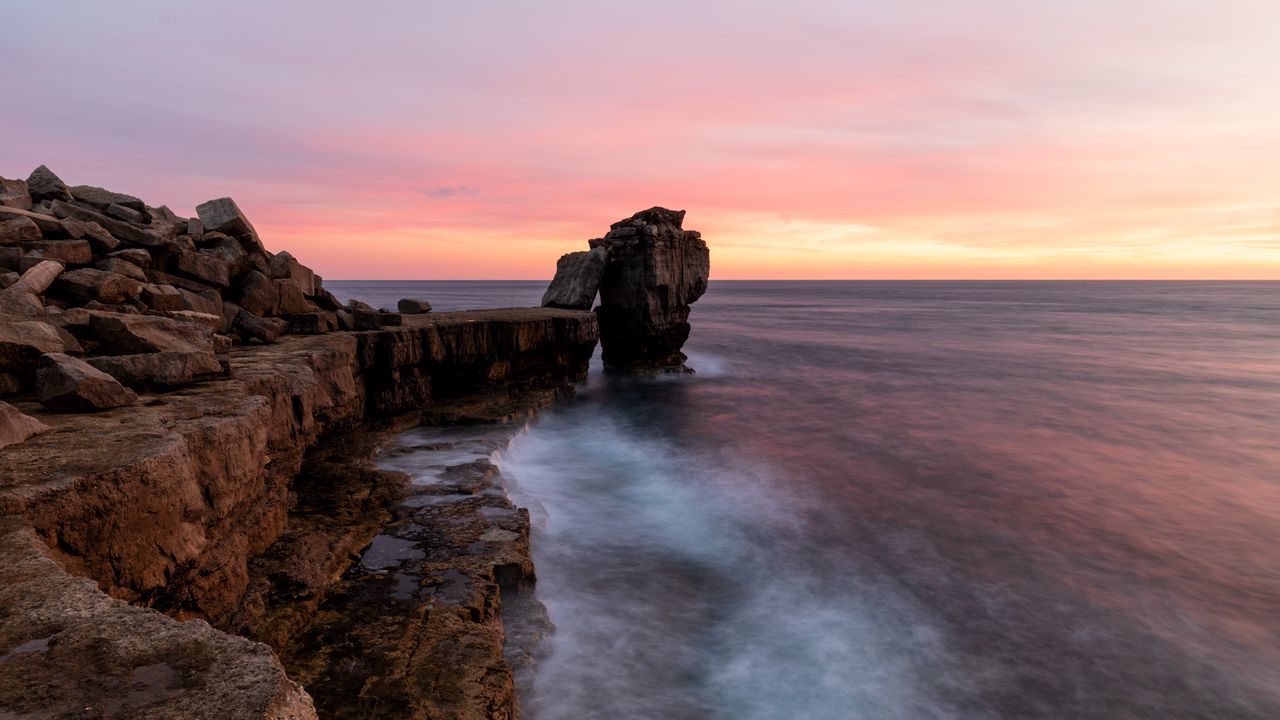 Обои скала, камни, море, вода, природа