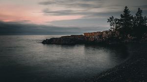 Превью обои скала, море, вечер, природа
