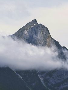 Превью обои скала, облако, рельеф, вершина, высота, пейзаж