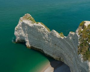 Превью обои скала, утес, море, природа, вид сверху, побережье