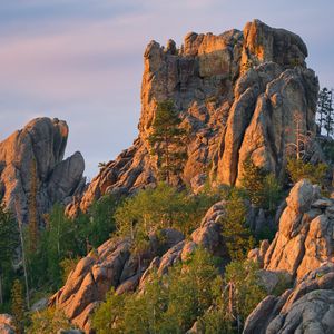 Превью обои скалы, деревья, обрыв, пейзаж, природа