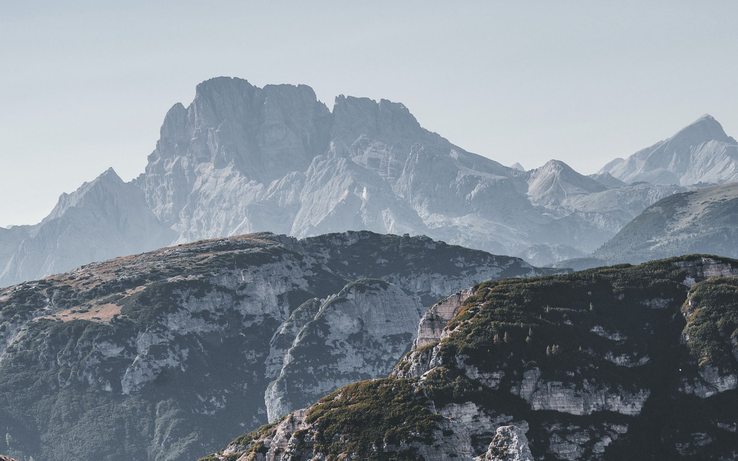 Closed mountains. Горы скалы. Обои природа и скалы и горы. Даль обои горы. Вершина Данагери.