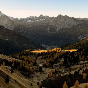 Превью обои скалы, горы, долина, деревья, пейзаж