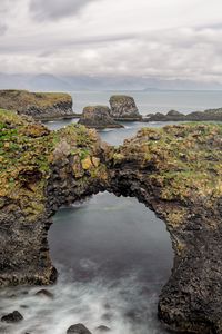 Превью обои скалы, камни, арка, море, облака