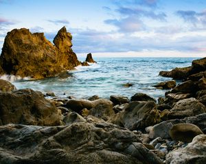 Превью обои скалы, камни, море, берег, пейзаж