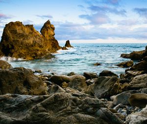 Превью обои скалы, камни, море, берег, пейзаж