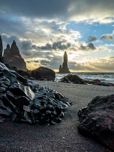 Превью обои скалы, камни, побережье, море, небо