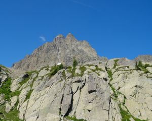 Превью обои скалы, камни, рельеф, трава, природа