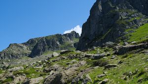 Превью обои скалы, камни, трава, небо, природа