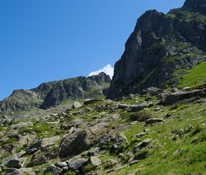 Превью обои скалы, камни, трава, небо, природа