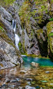 Превью обои скалы, камни, водопад, мох, природа