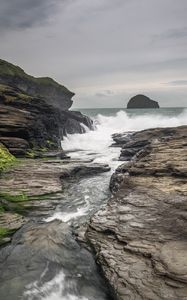Превью обои скалы, мох, море, вода, природа