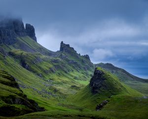 Превью обои скалы, мох, трава, небо