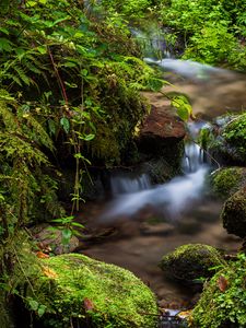 Превью обои скалы, мох, водопад, ручей, природа