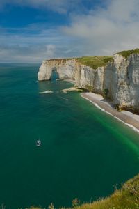 Превью обои скалы, море, берег, утес, пляж, океан, природа