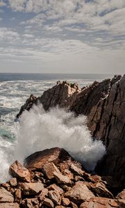 Превью обои скалы, море, брызги, волны