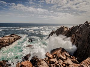 Превью обои скалы, море, брызги, волны