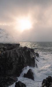 Превью обои скалы, море, пена, пейзаж