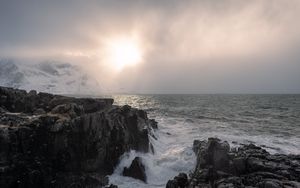 Превью обои скалы, море, пена, пейзаж