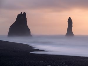 Превью обои скалы, море, побережье, туман