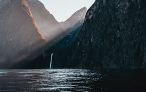 Превью обои скалы, море, рябь, новая зеландия
