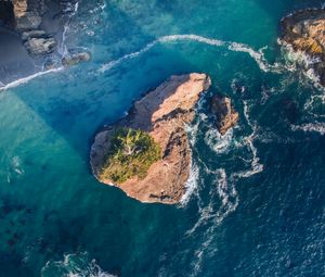 Превью обои скалы, море, вид сверху, вода, волны