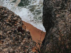 Превью обои скалы, обрыв, море, пляж, волны