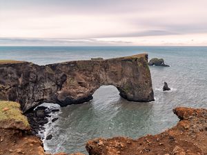 Превью обои скалы, обрыв, море, вода, пейзаж, природа