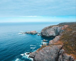 Превью обои скалы, обрыв, прибой, море, пена