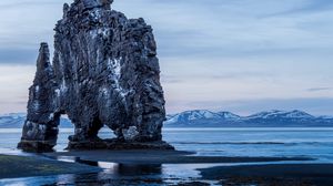 Превью обои скалы, побережье, берег, вода, горы