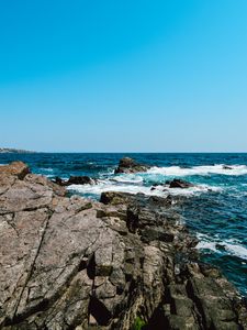 Превью обои скалы, побережье, камни, море, волны, волнистый