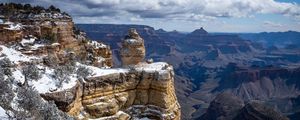 Превью обои скалы, рельеф, снег, облак, пейзаж