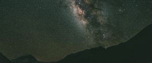 Превью обои скалы, туманность, звездное небо, звезды, космос