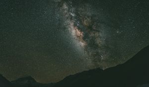 Превью обои скалы, туманность, звездное небо, звезды, космос