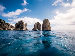 Превью обои скалы, утес, море, вода, небо